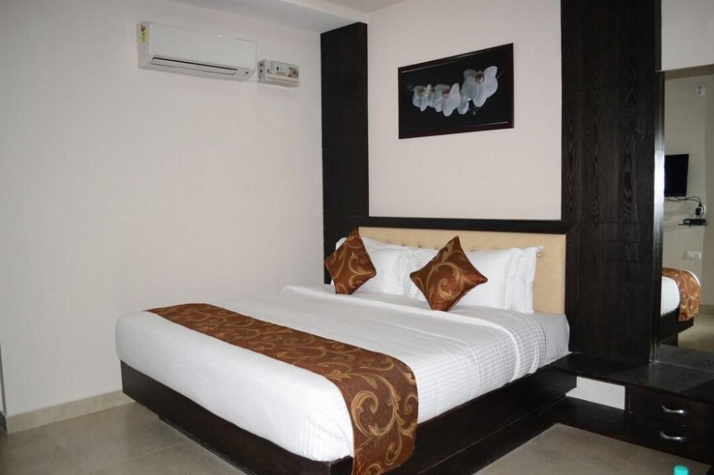 Room image 2